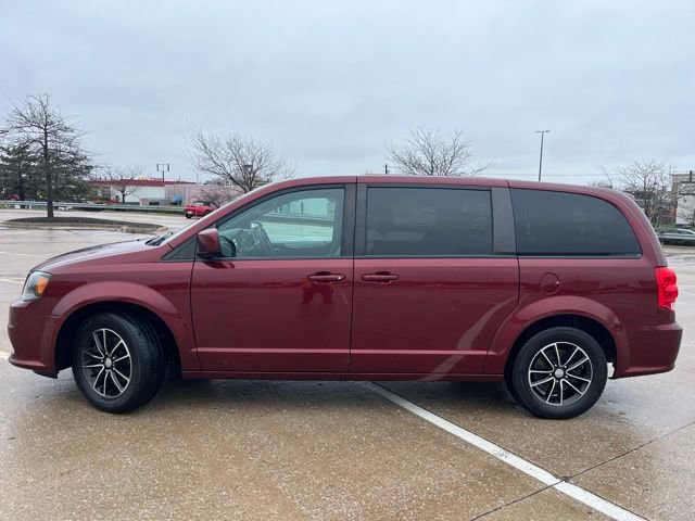 Used 2019 Dodge Grand Caravan GT image 3