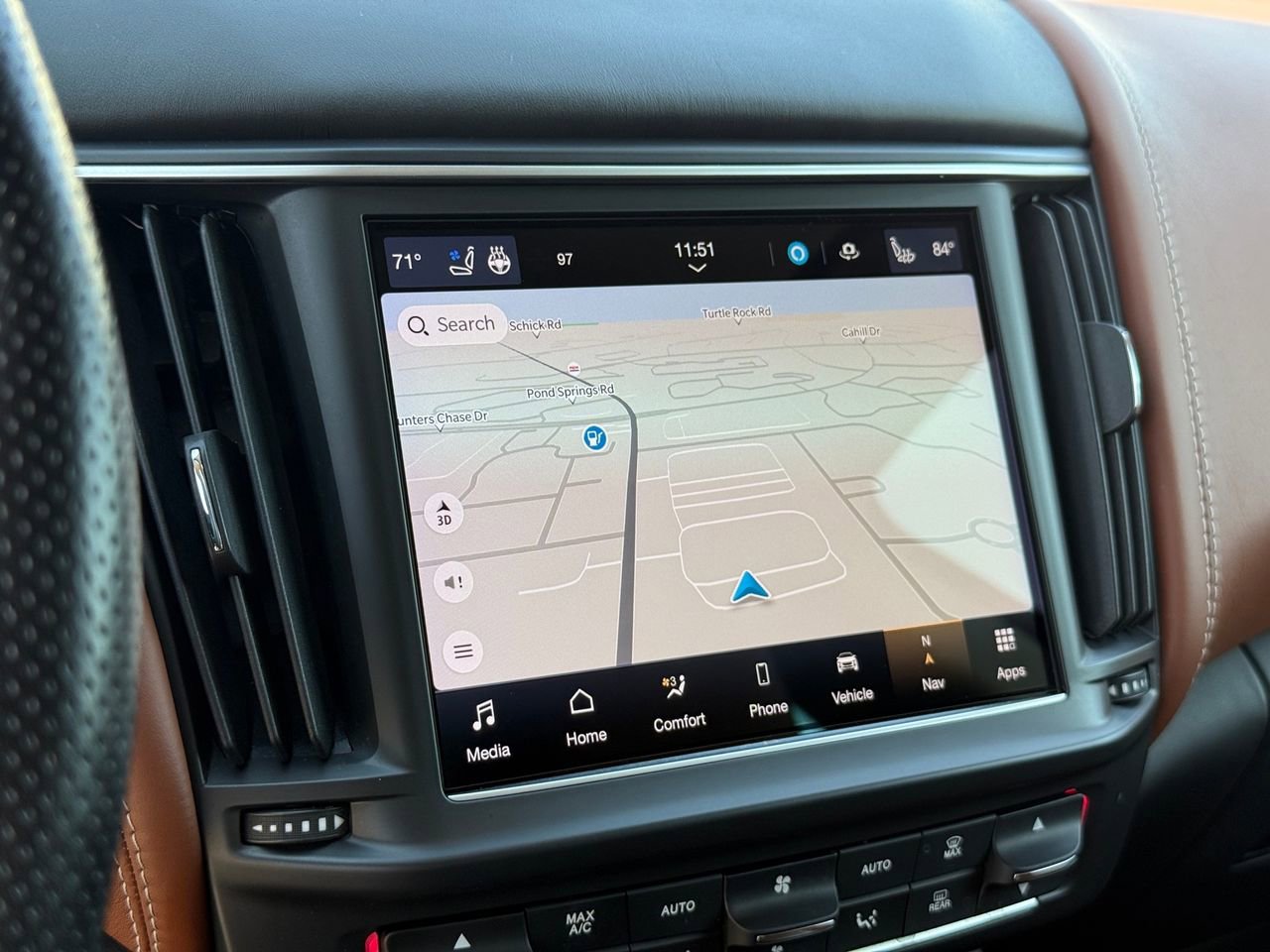 Certified 2022 Maserati Levante Modena S image 25