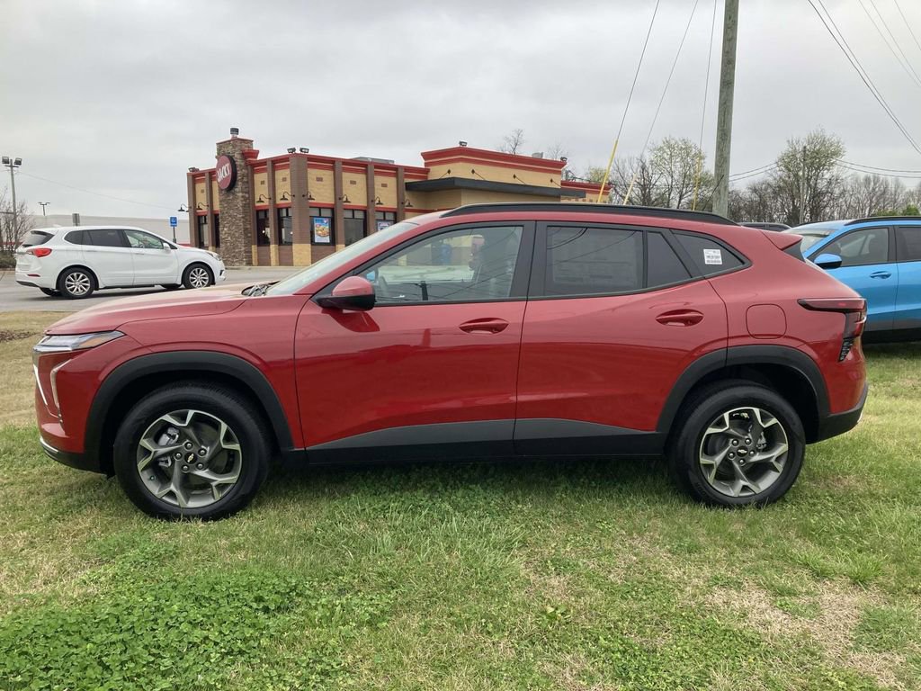 New 2026 Chevrolet Trax LT image 7