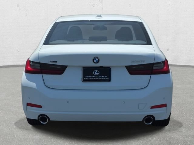 Used 2025 BMW 330i xDrive Sedan AWD/4WD image 6