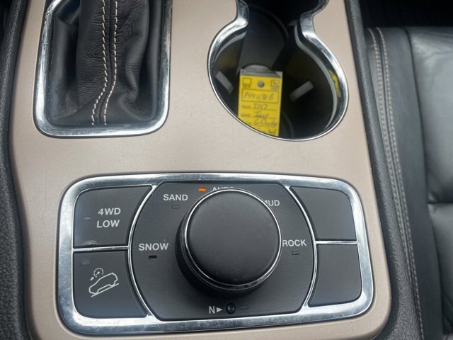 Used 2017 Jeep Grand Cherokee Limited image 27