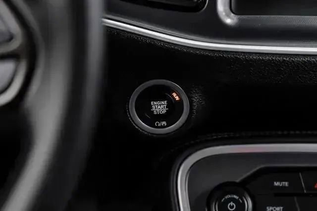 Used 2020 Dodge Challenger SXT image 25