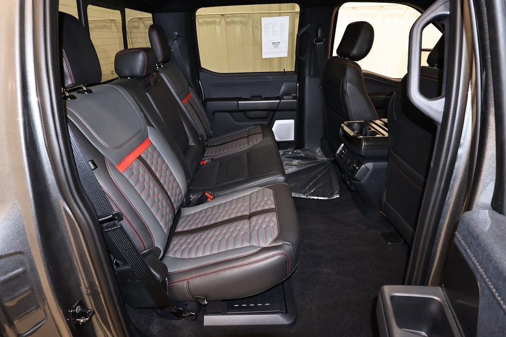 Used 2025 Ford F150 Lariat w/ Equipment Group 502A High image 19