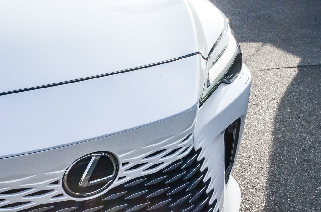 Used 2025 Lexus RX 350 w/ Convenience Package image 12
