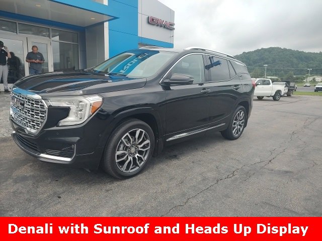 Used 2022 GMC Terrain Denali