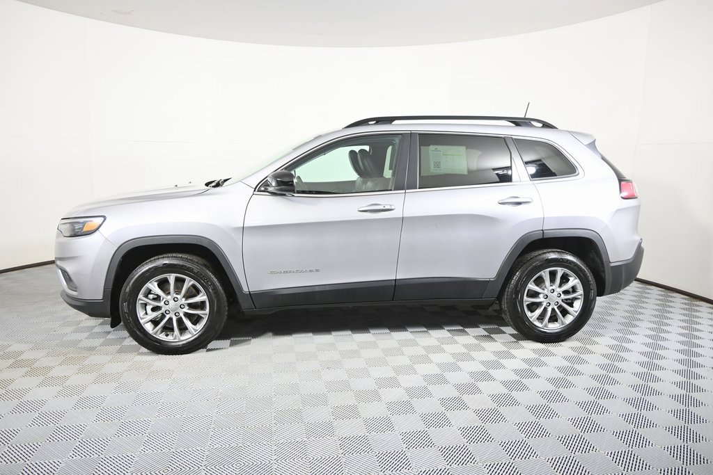 Used 2022 Jeep Cherokee Latitude Lux image 2