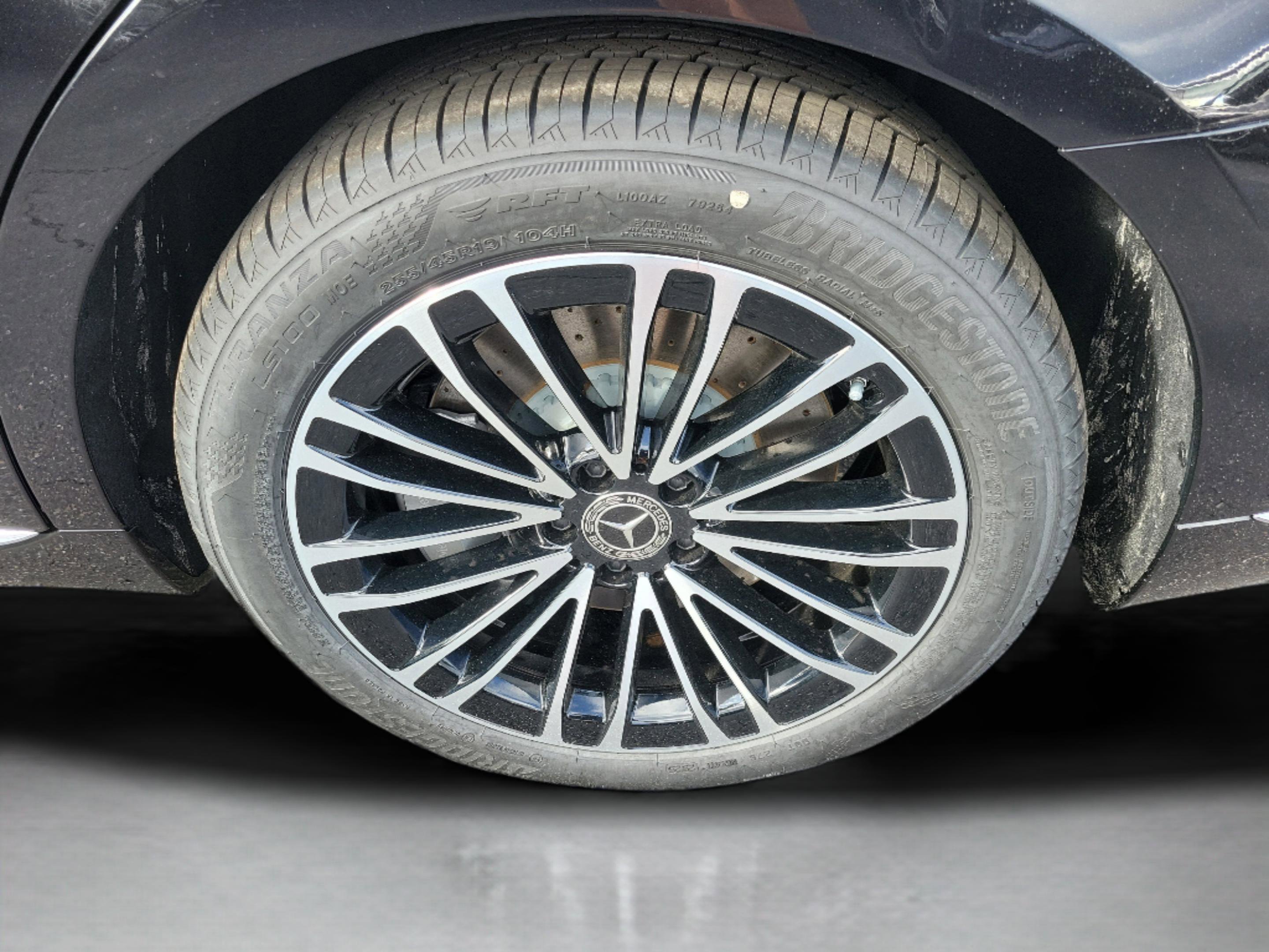 New 2026 Mercedes-Benz S 580 4MATIC Sedan image 36