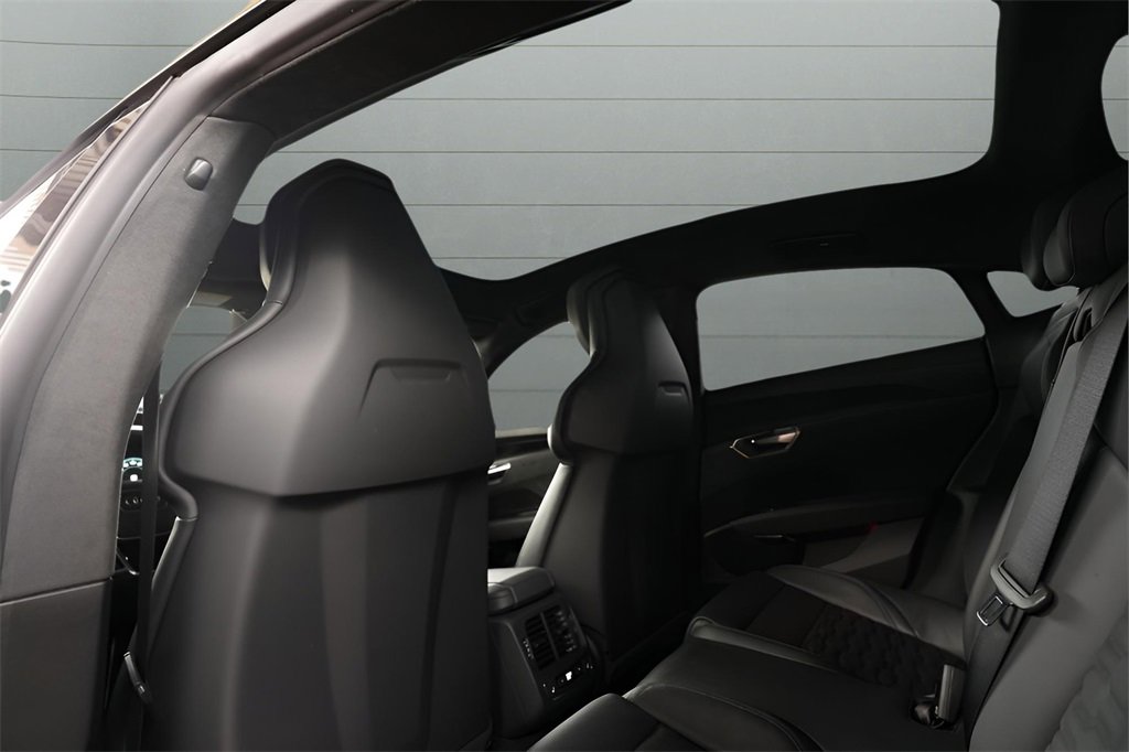 Used 2024 Audi RS e-tron GT image 52