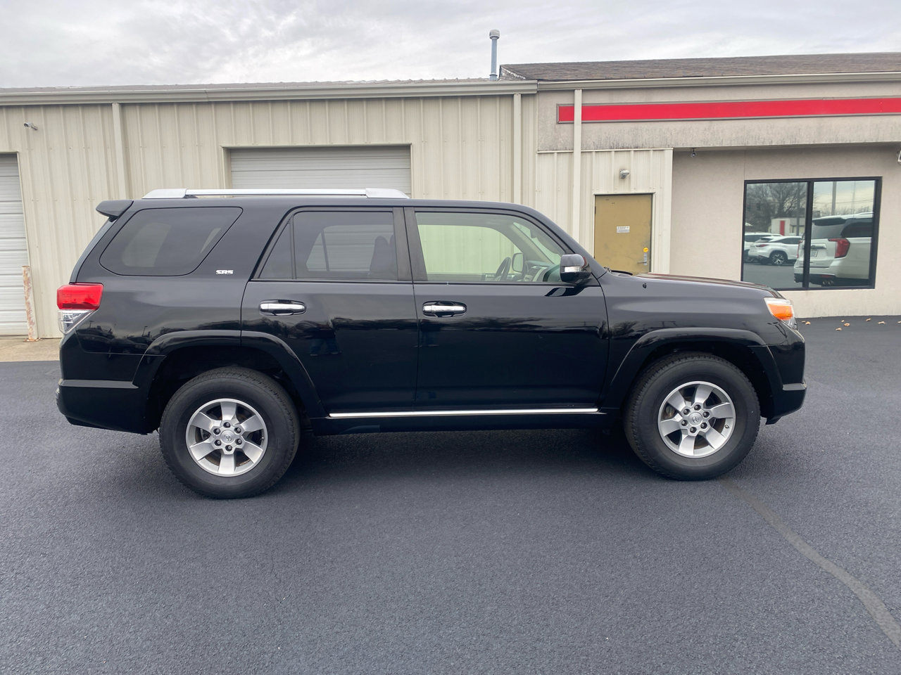 Used 2013 Toyota 4Runner Limited image 4