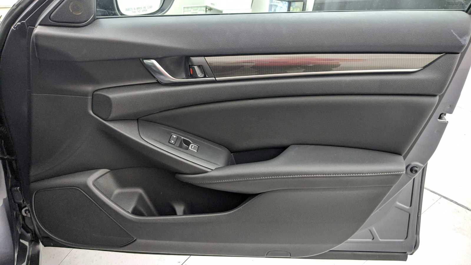 Used 2019 Honda Accord Sport image 24