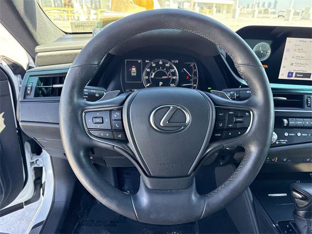 Certified 2023 Lexus ES 350 w/ Premium Package image 14