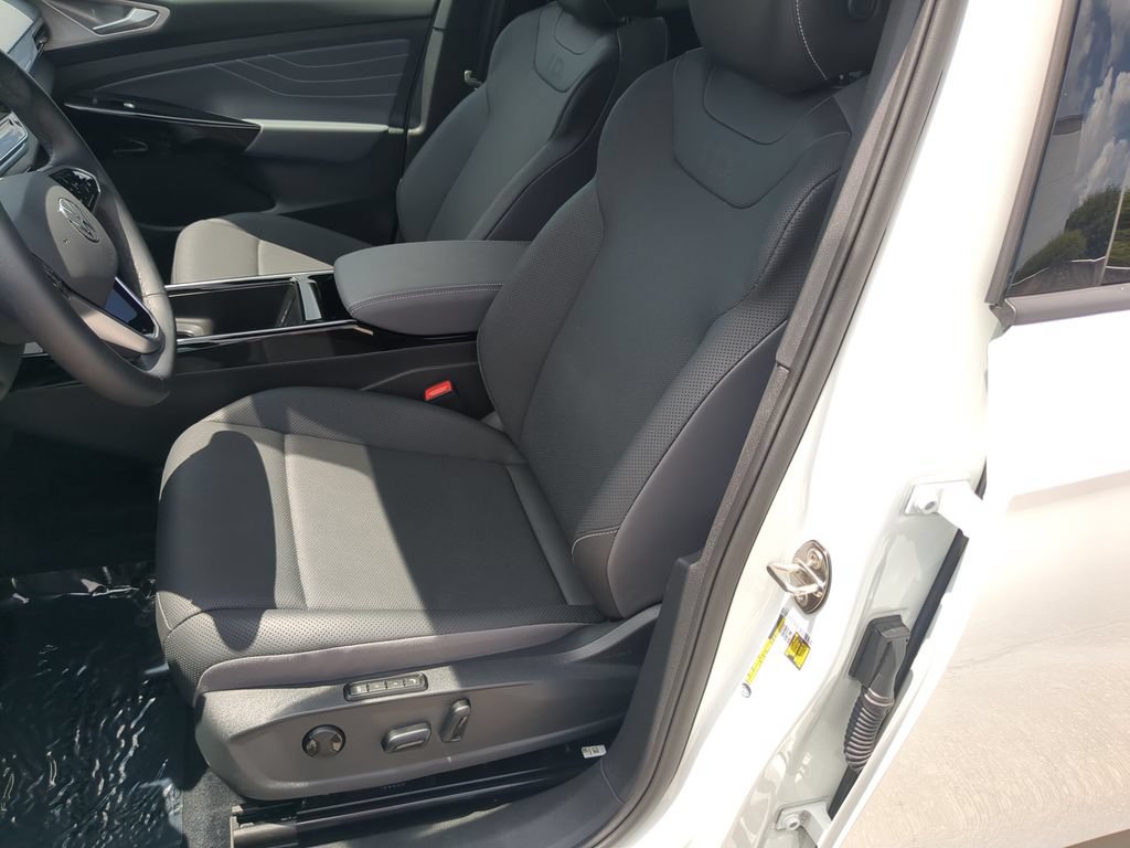 Certified 2025 Volkswagen ID.4 Pro S RWD image 21