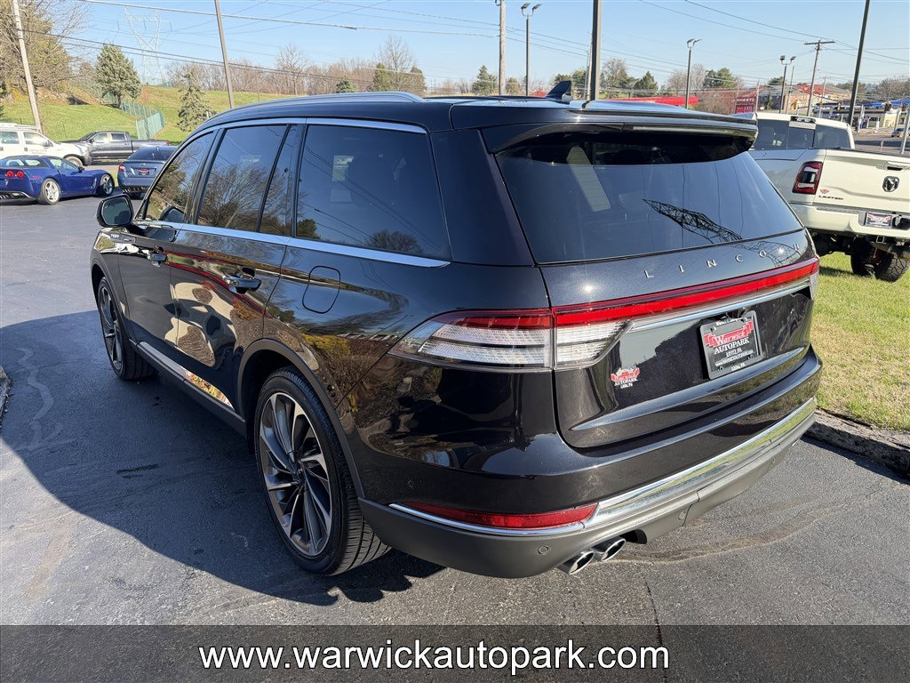 Used 2020 Lincoln Aviator Reserve w/ Equipment Group 202A image 15
