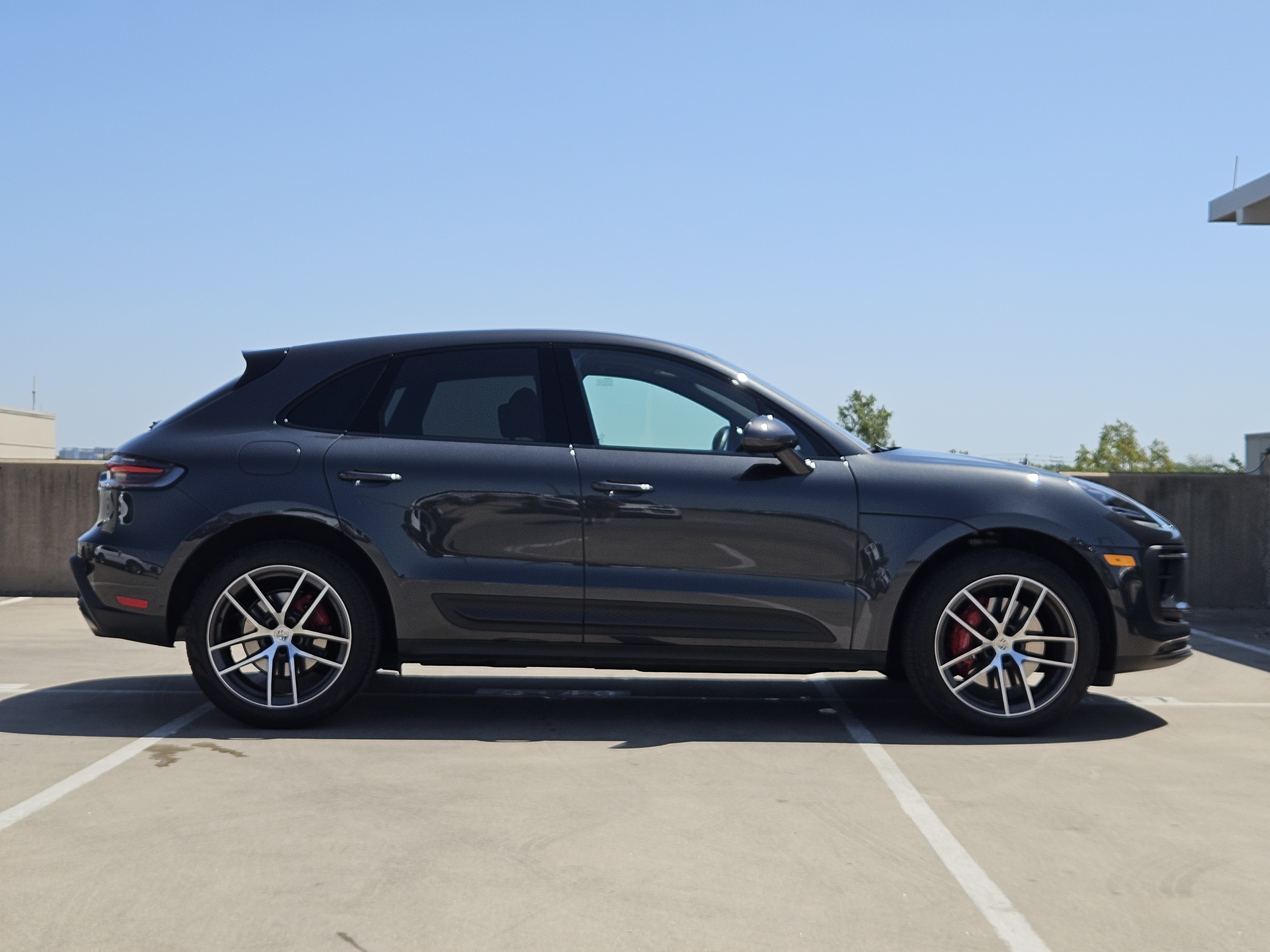 Certified 2026 Porsche Macan S AWD/4WD image 9