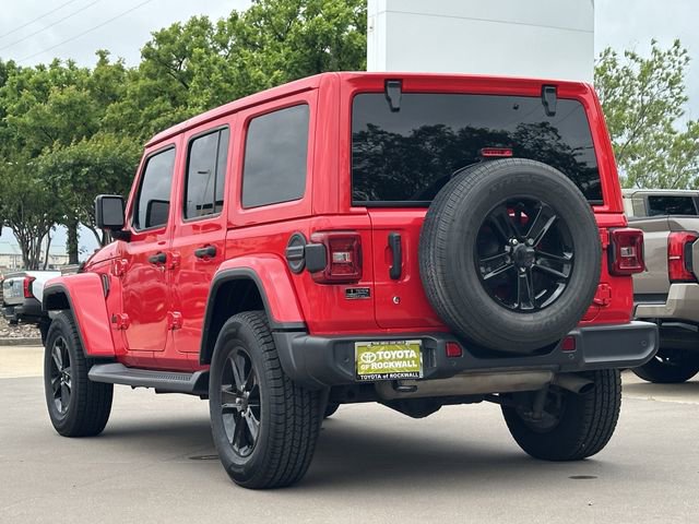 Used 2019 Jeep Wrangler Unlimited Sahara AWD/4WD image 3