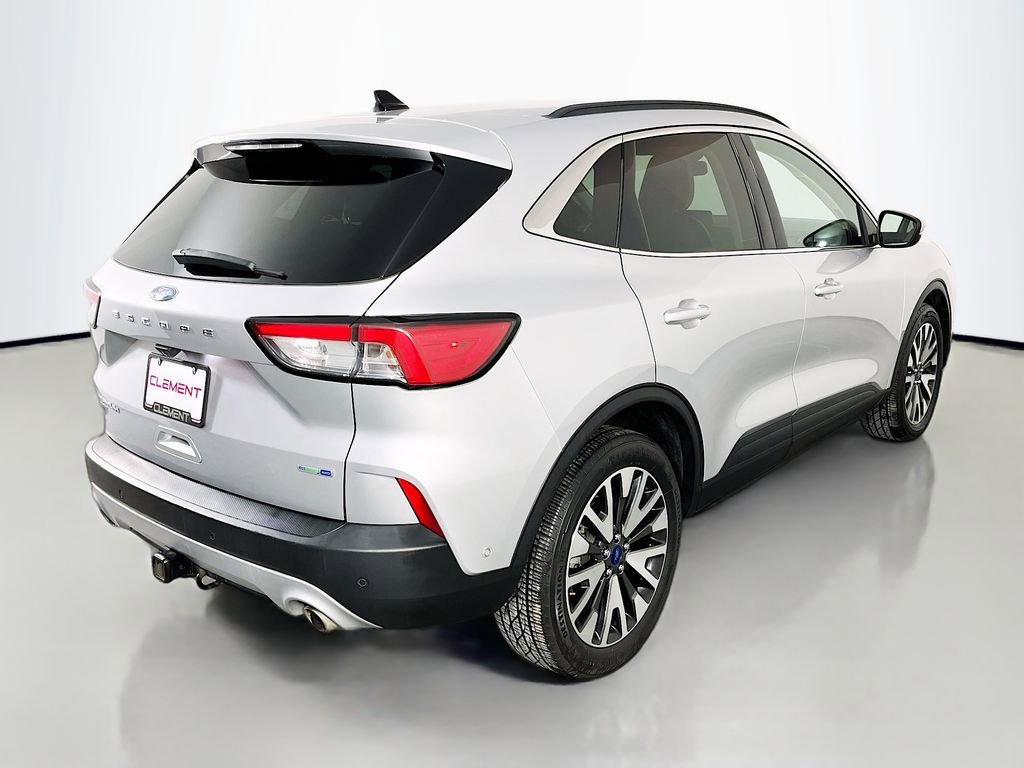 Used 2020 Ford Escape Titanium image 8