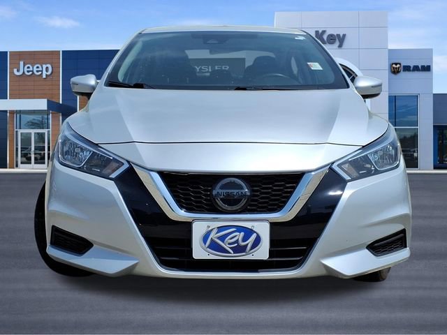 Used 2021 Nissan Versa SV FWD image 7