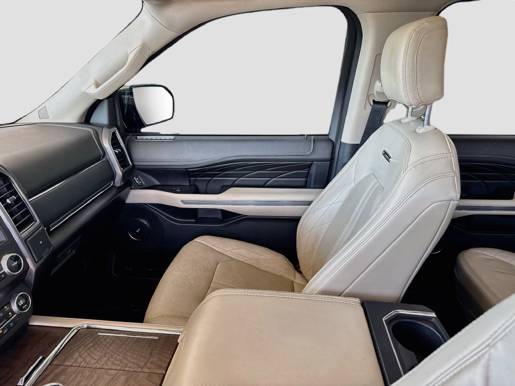 Used 2019 Ford Expedition Platinum RWD image 27