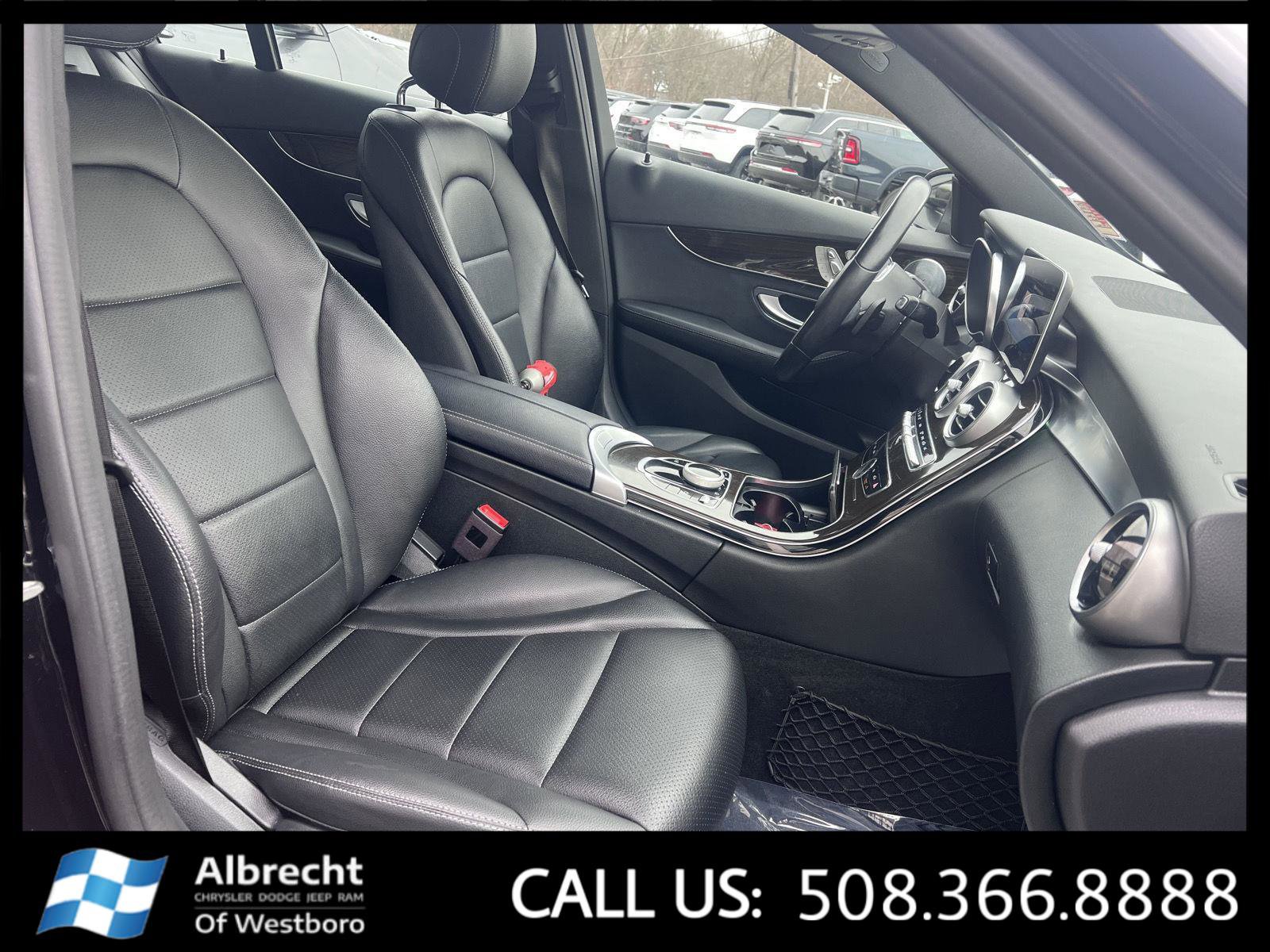 Used 2020 Mercedes-Benz C 300 4MATIC Sedan image 21