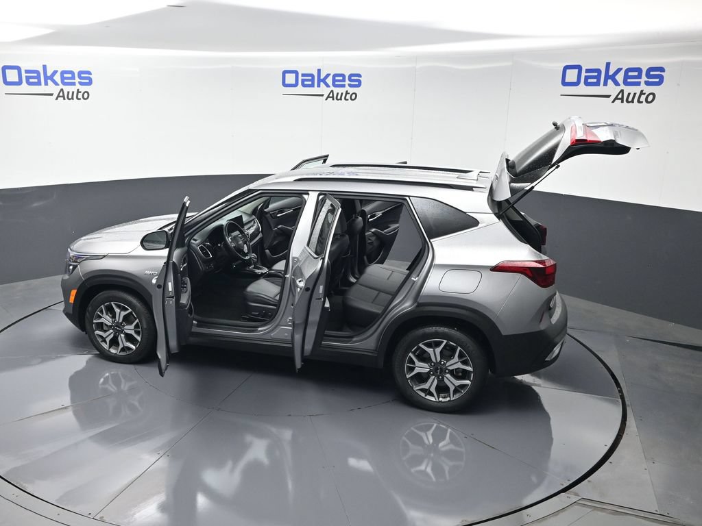 Certified 2022 Kia Seltos EX AWD/4WD image 59
