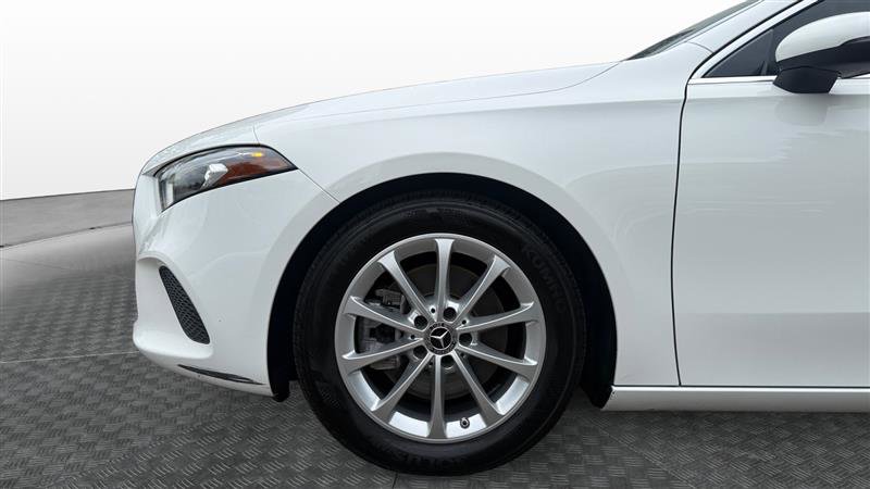 Used 2022 Mercedes-Benz A 220 image 9