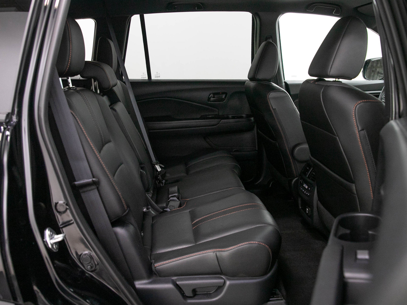 Used 2023 Honda Passport TrailSport image 12