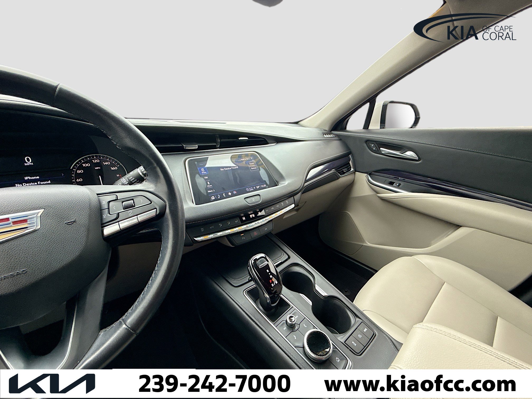Used 2023 Cadillac XT4 Luxury w/ Driver Awareness Package image 26
