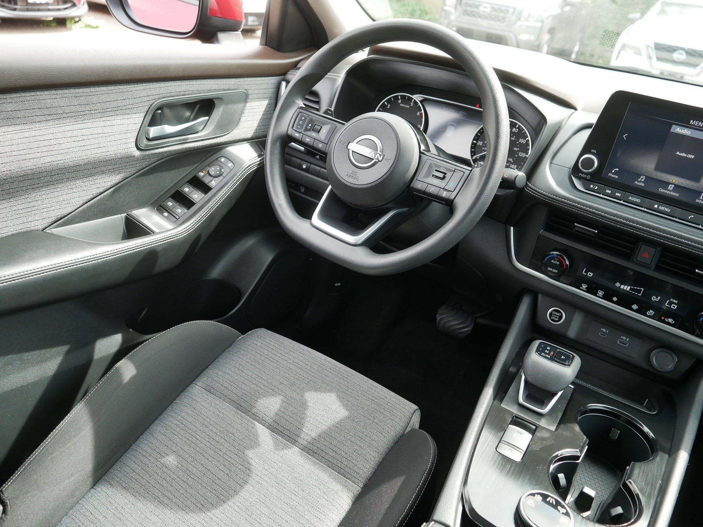 Certified 2023 Nissan Rogue SV AWD/4WD image 9