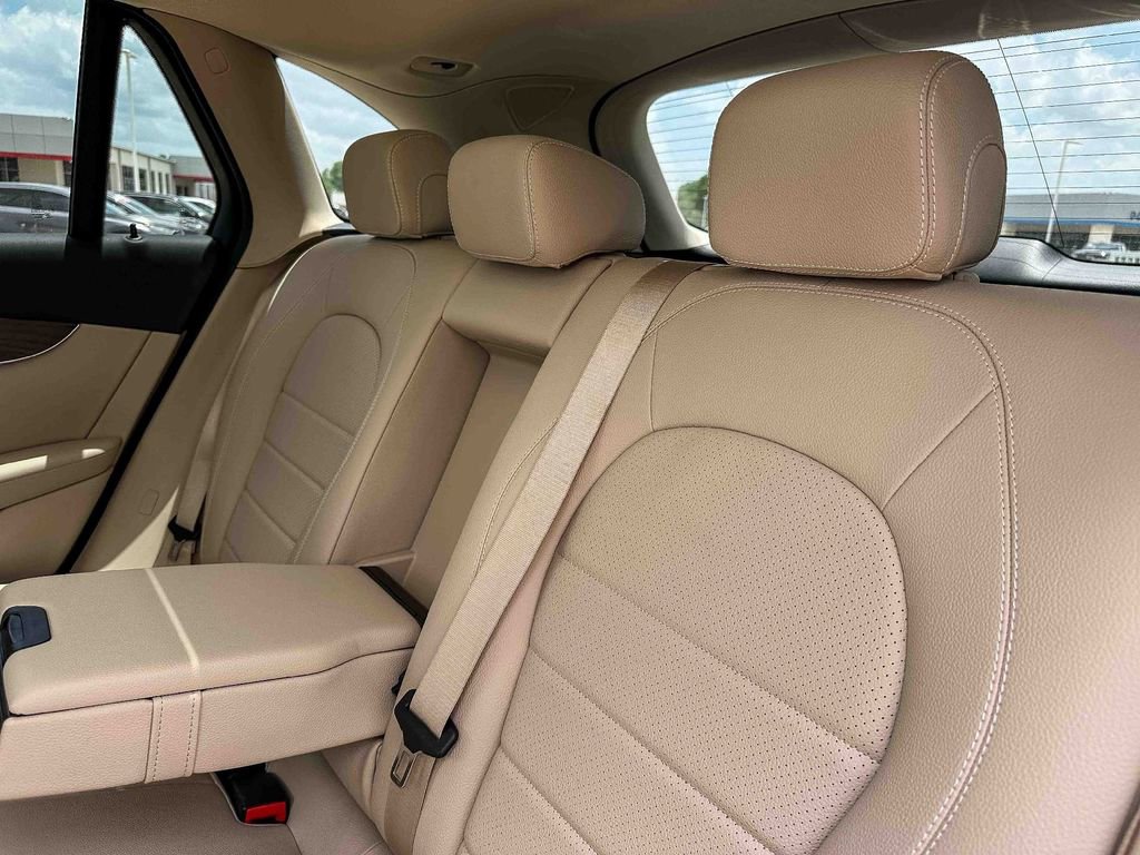Used 2020 Mercedes-Benz GLC 300 image 20
