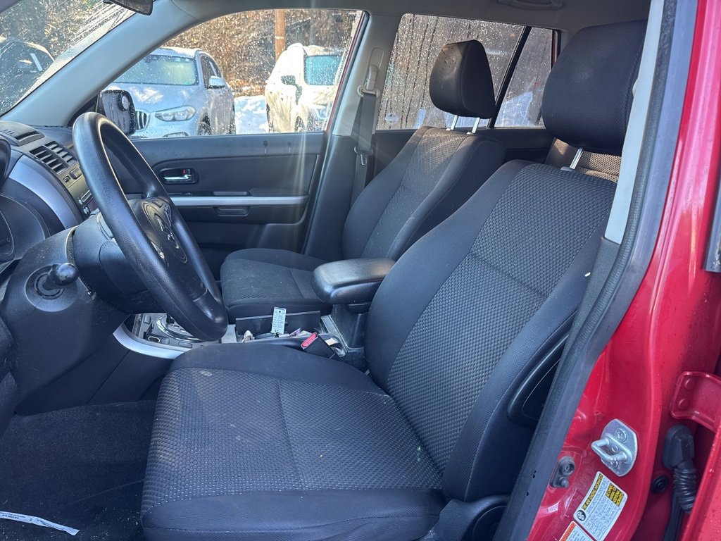 Used 2012 Suzuki Grand Vitara Premium image 10
