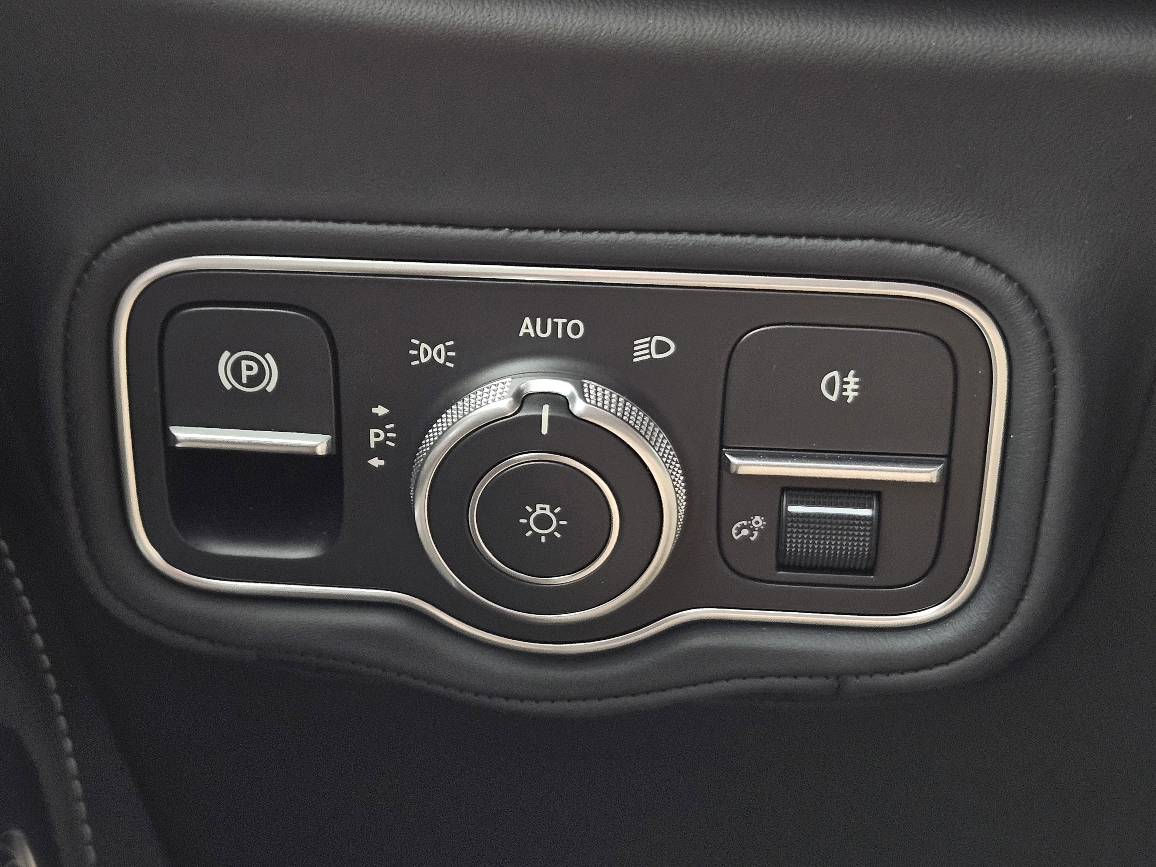 Certified 2026 Mercedes-Benz G 63 AMG 4MATIC image 21