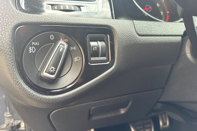 Used 2019 Volkswagen GTI Rabbit Edition FWD image 35