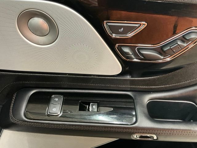 Used 2023 Lincoln Aviator Grand Touring w/ Equipment Group 301A AWD/4WD image 21