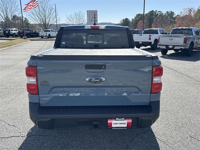 Used 2022 Ford Maverick Lariat w/ Lariat Luxury Package image 6