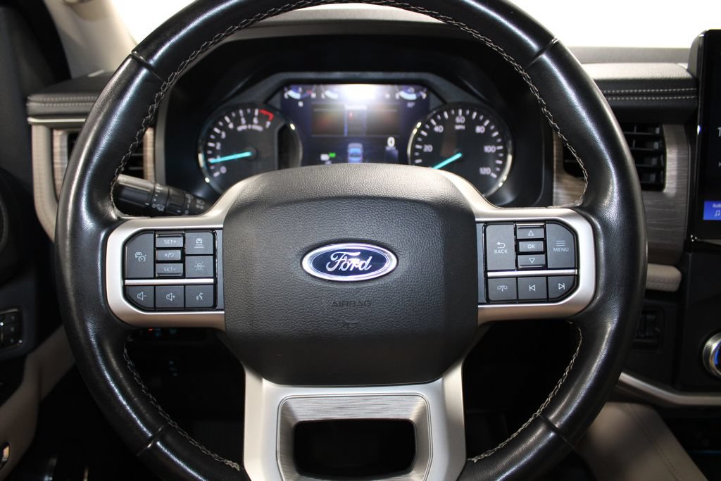 Used 2024 Ford Expedition Limited RWD image 38