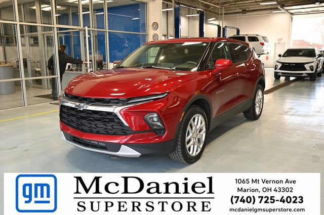 Used 2023 Chevrolet Blazer LT AWD/4WD image 1
