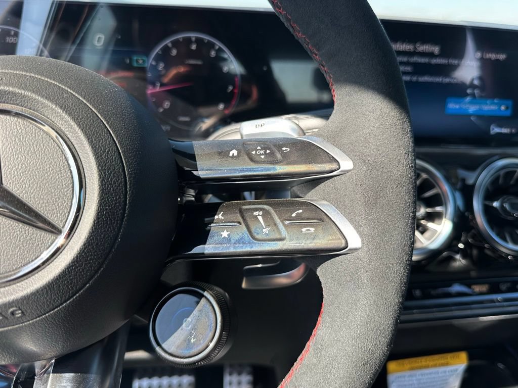 New 2025 Mercedes-Benz GLA 35 AMG 4MATIC image 20