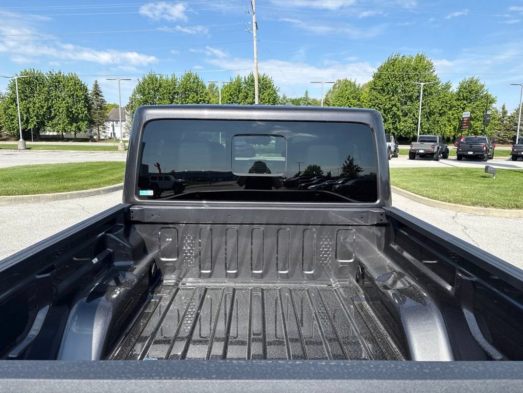 New 2026 Jeep Gladiator Mojave AWD/4WD image 11