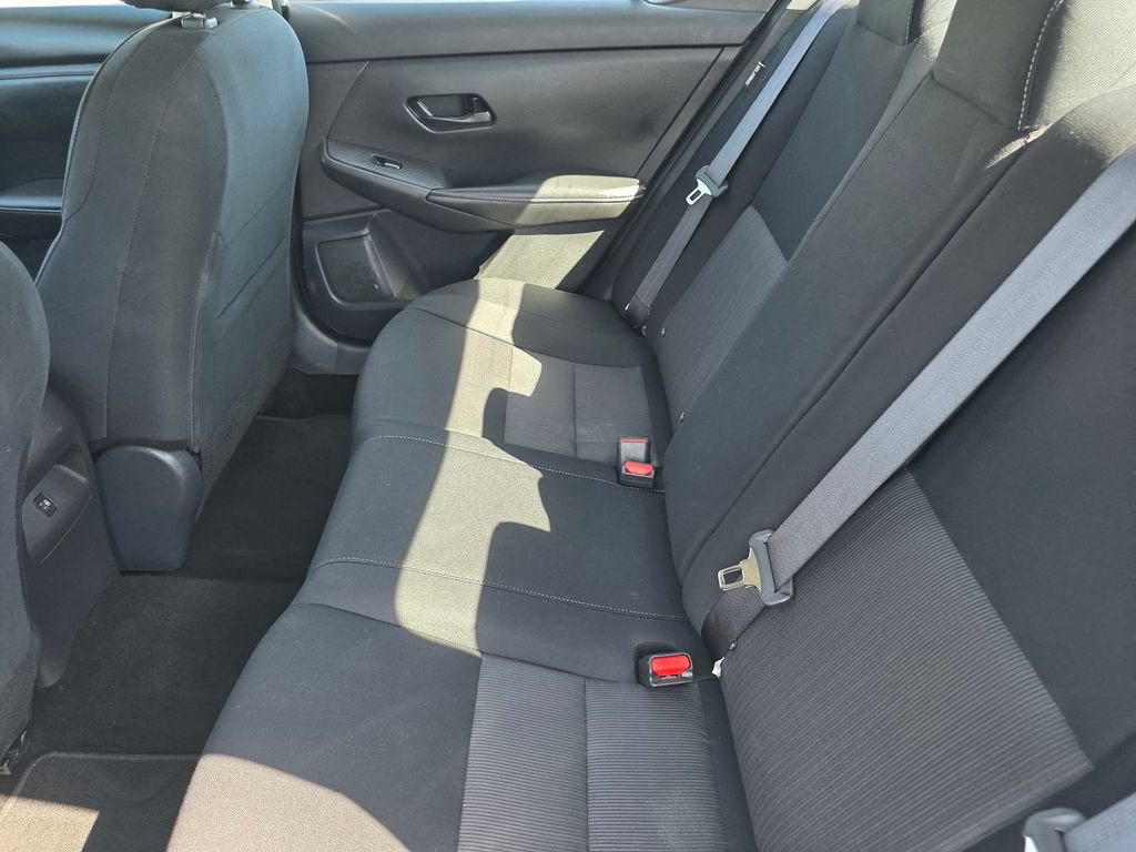 Used 2024 Nissan Sentra SV FWD image 14