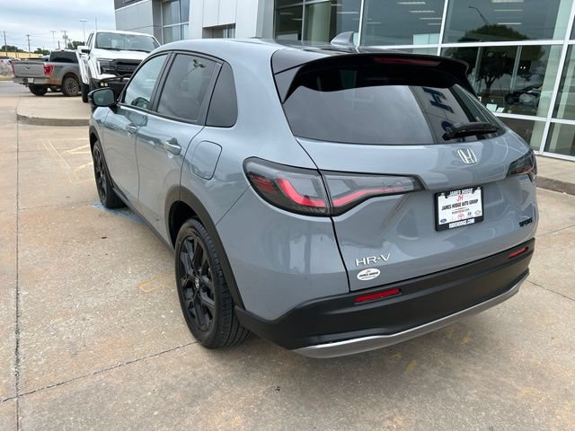 Used 2024 Honda HR-V Sport image 8