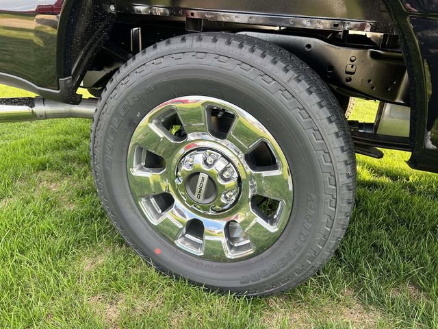 New 2026 Ford F250 Lariat w/ Chrome Package image 7