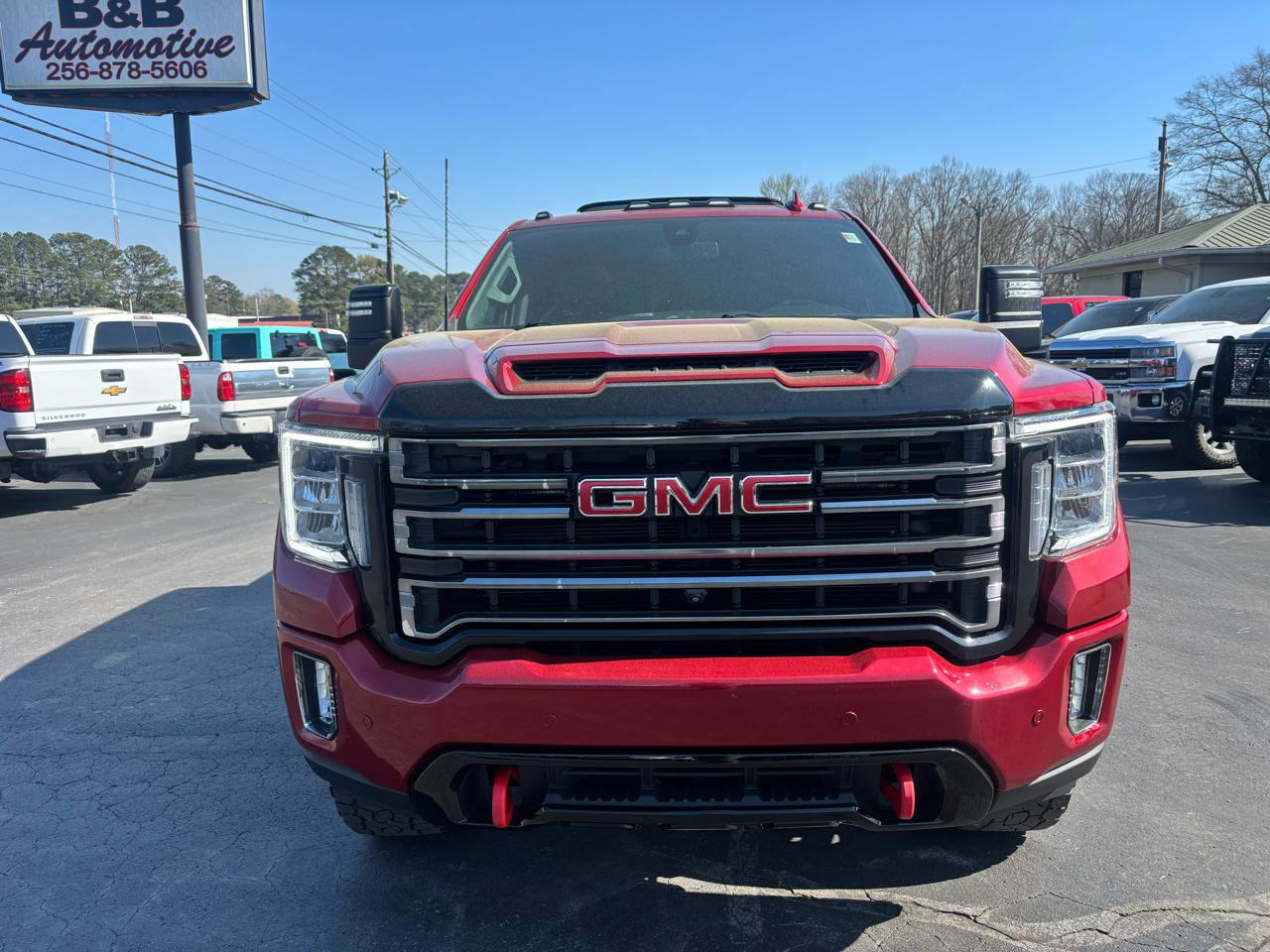 Used 2022 GMC Sierra 2500 AT4 w/ AT4 Preferred Package image 2
