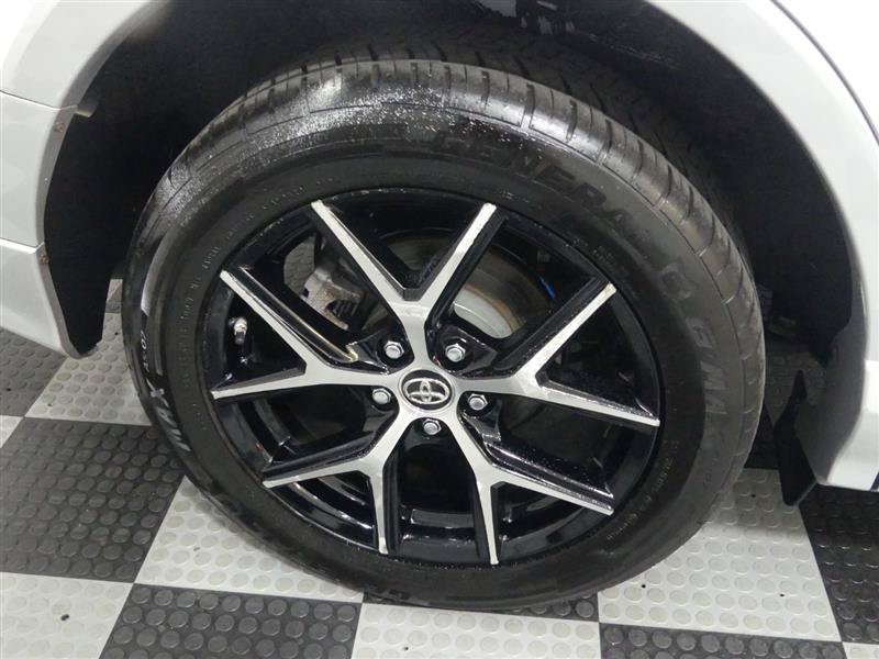Used 2016 Toyota RAV4 SE w/ Advanced Technology Package AWD/4WD image 16