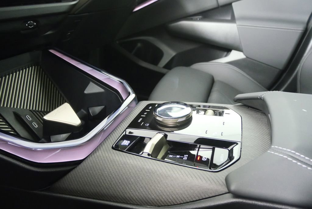 Certified 2025 BMW X3 xDrive30i image 27