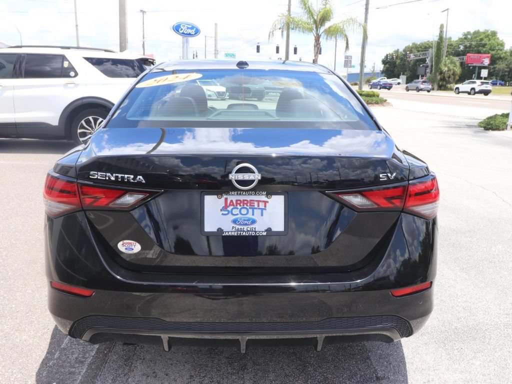 Used 2024 Nissan Sentra SV FWD image 10