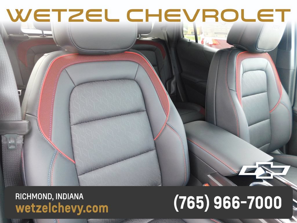 New 2026 Chevrolet Equinox RS w/ Safety and Technology Package FWD image 19