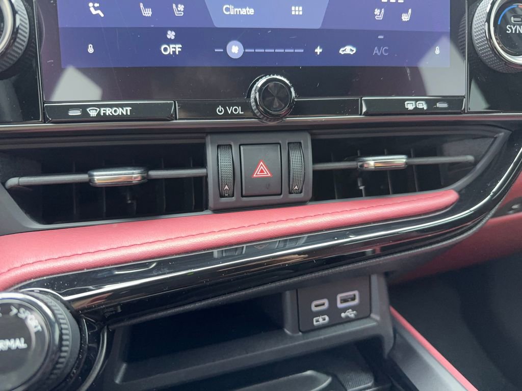 Used 2024 Lexus NX 250 FWD w/ Towing Package (2000 Lbs) image 33