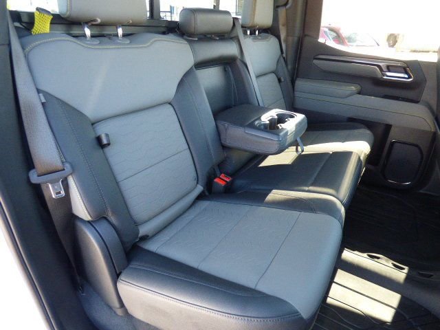 Used 2025 Chevrolet Silverado 1500 ZR2 w/ Technology Package image 6