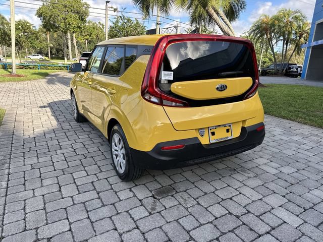 Used 2020 Kia Soul LX FWD image 34