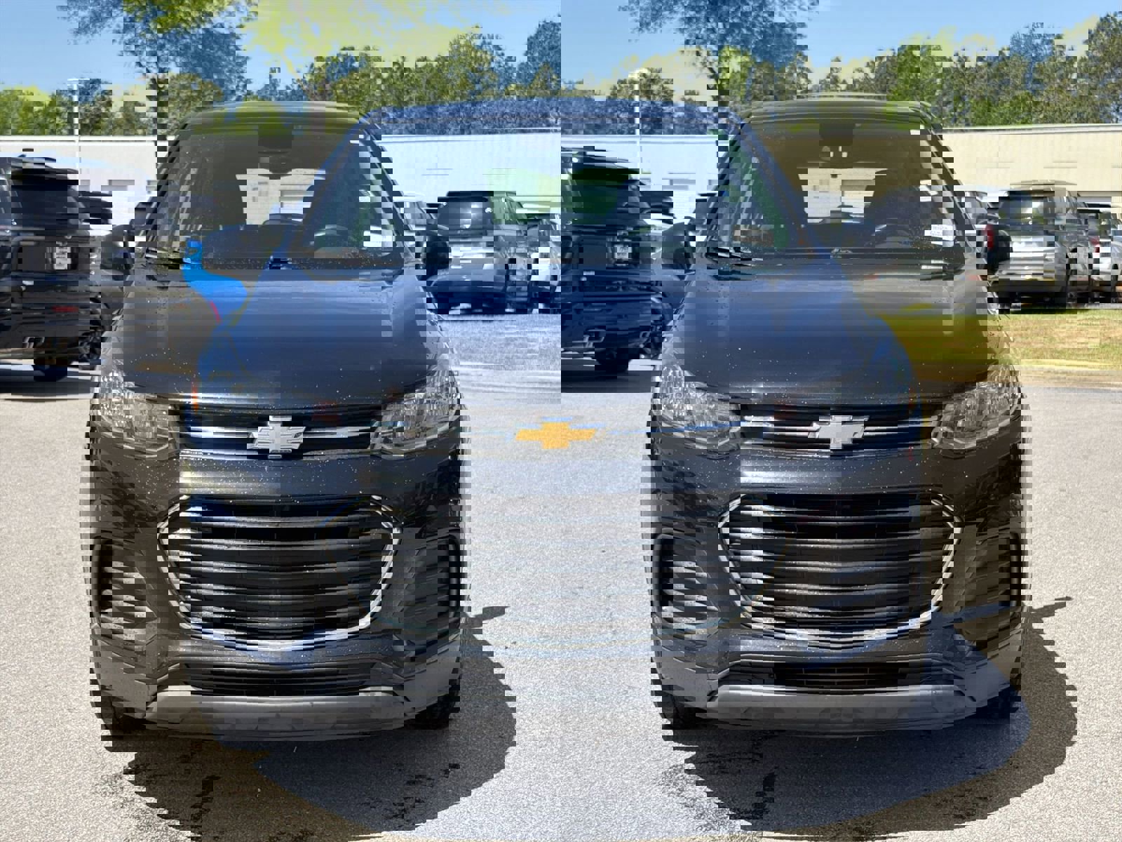 Used 2019 Chevrolet Trax LS AWD/4WD image 3